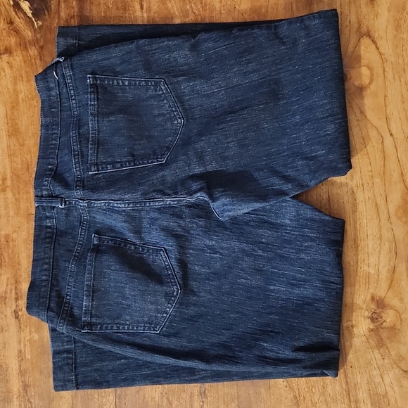 Old Navy Jeans - Picture 2 of 4